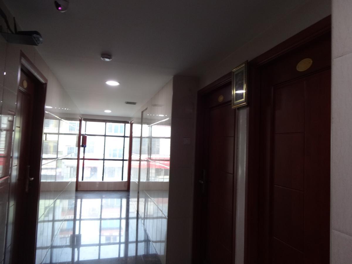 โรงแรม ศรีวัลลี เรสซิเดนซี เชนไน ภายนอก รูปภาพ